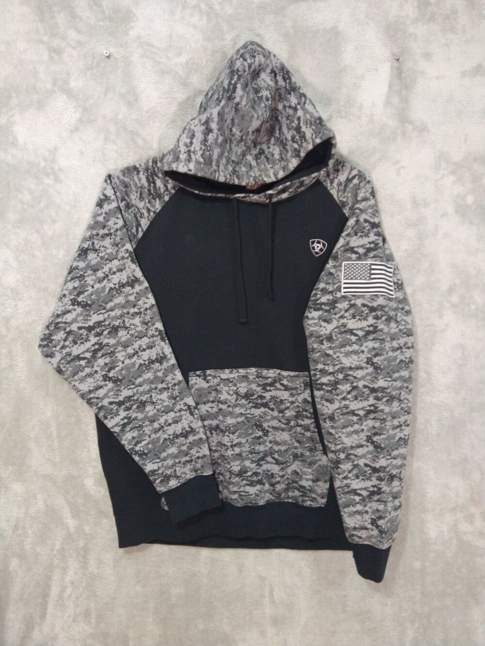 Ariat Hoodie Mens Large Black Digital Camo Patriot Pullover Flag Sweatshirt